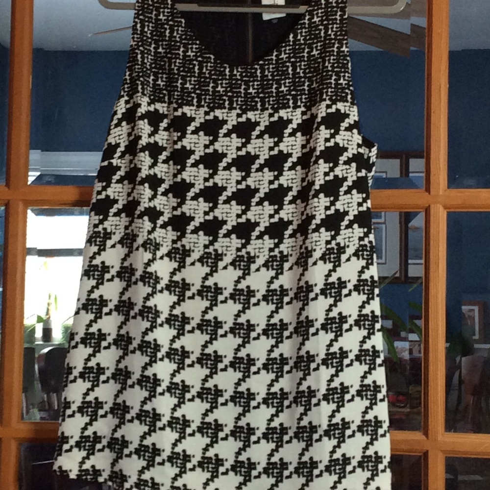CAbi Sleeveless Blouse